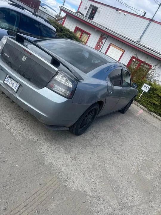 2007 Dodge Charger 6th Gen - Image 2 of 5