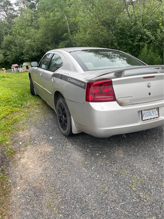 2007 Dodge Charger 6th Gen - Image 4 of 11