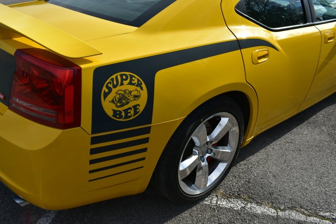 2007 Dodge Charger 6th Gen - Image 15 of 21
