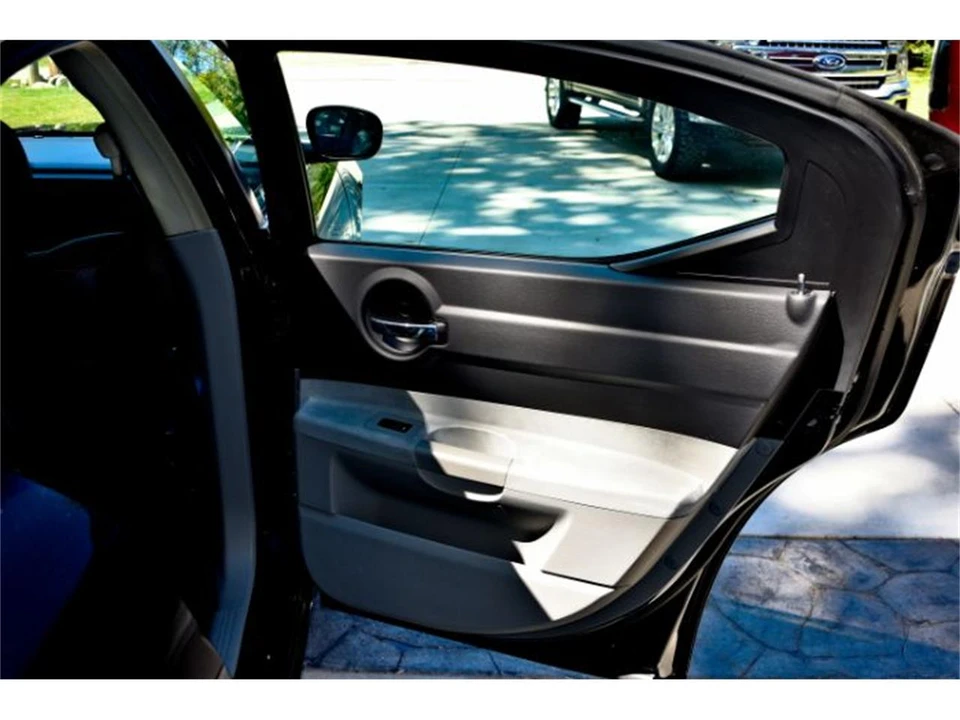 2007 Dodge Charger 6th Gen - Image 20 of 30