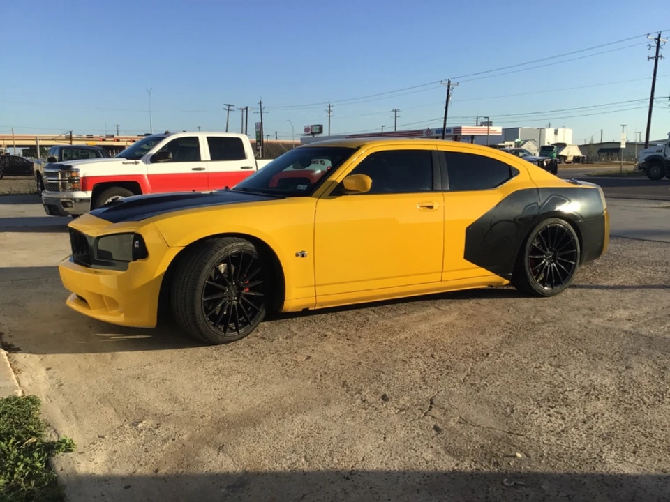 2007 Dodge Charger 6th Gen - Image 19 of 21