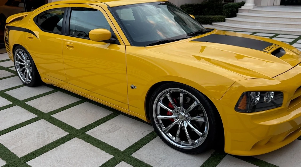 2007 Dodge Charger 6th Gen - Image 9 of 19