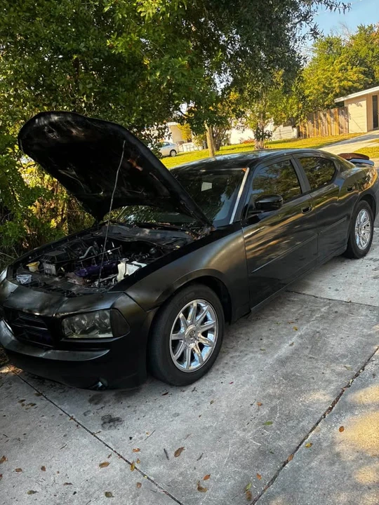 2007 Dodge Charger 6th Gen - Image 2 of 3