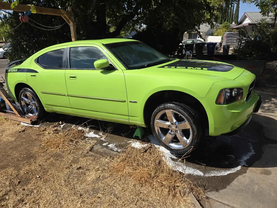 2007 Dodge Charger 6th Gen - Image 2 of 7