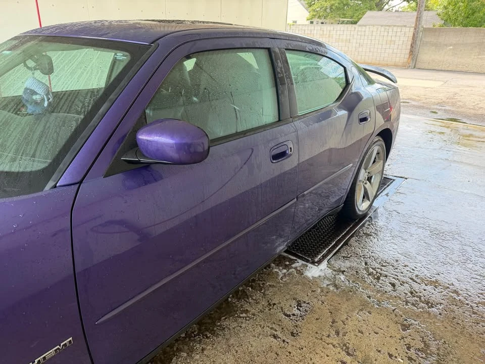 2007 Dodge Charger 6th Gen - Image 18 of 19