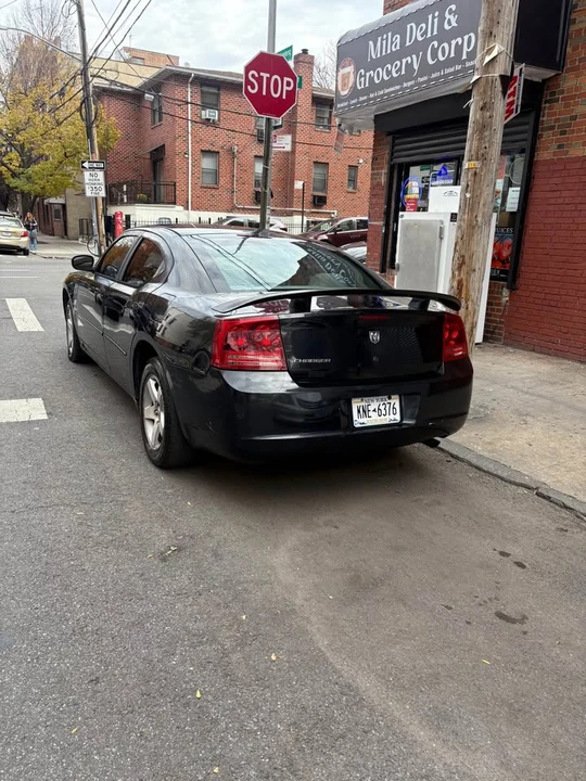 2007 Dodge Charger 6th Gen - Image 2 of 11