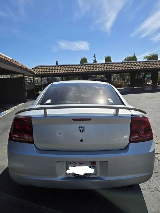 2007 Dodge Charger 6th Gen - Image 2 of 8