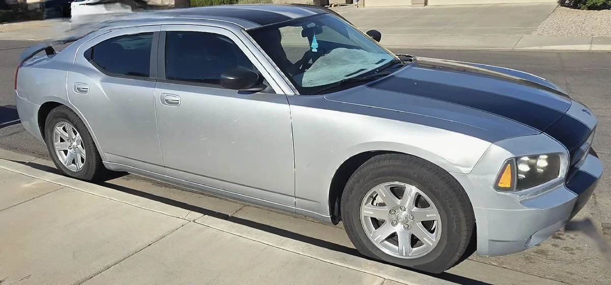 2007 Dodge Charger 6th Gen - Image 4 of 15