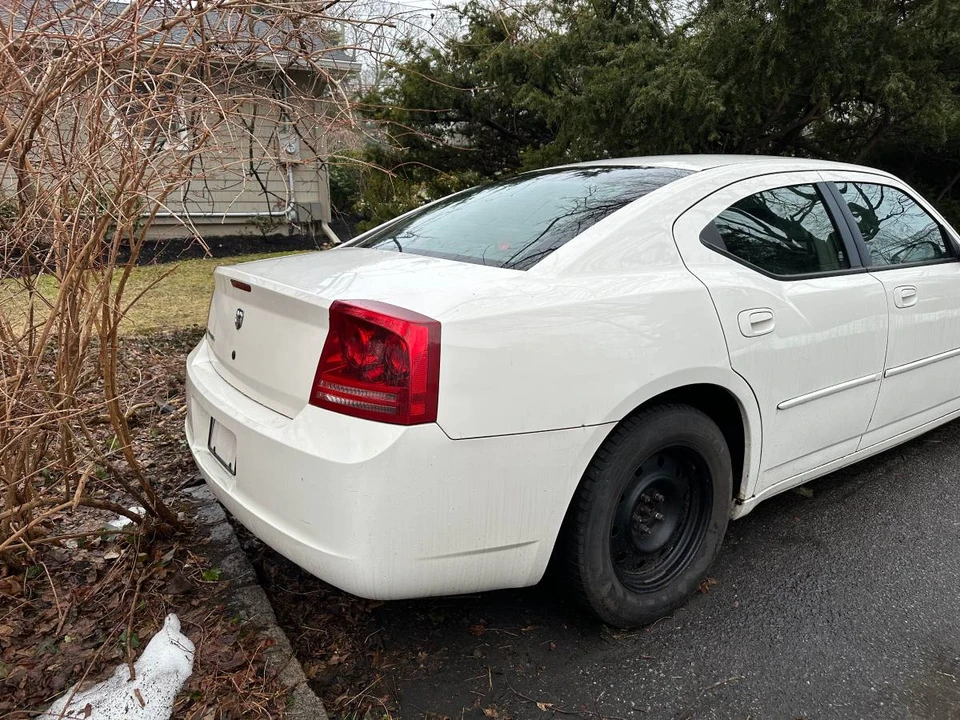 2007 Dodge Charger 6th Gen - Image 3 of 11
