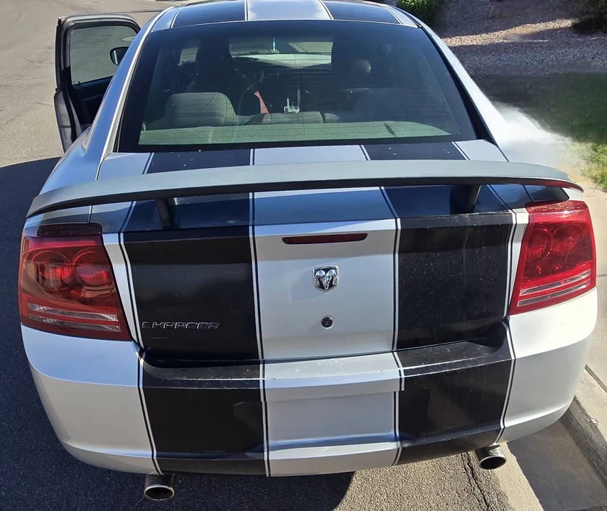 2007 Dodge Charger 6th Gen - Image 2 of 15