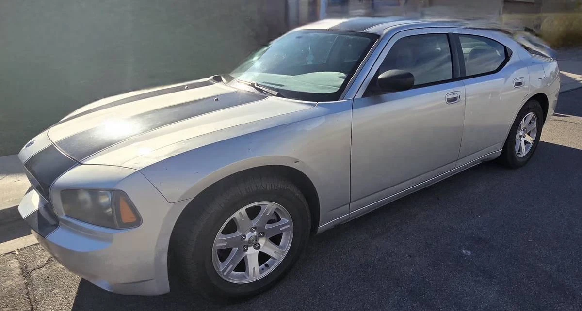 2007 Dodge Charger 6th Gen - Image 5 of 15