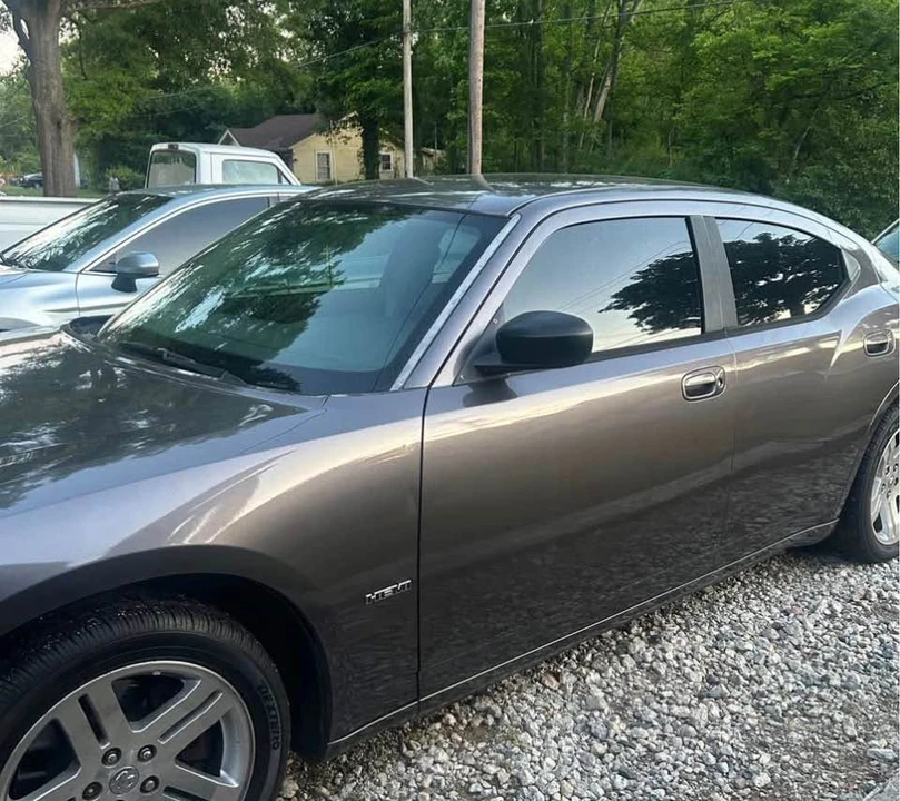 2007 Dodge Charger 6th Gen - Image 2 of 4