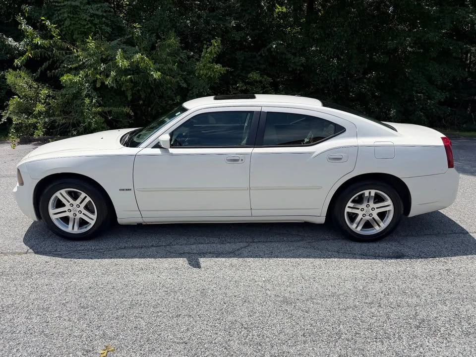 2007 Dodge Charger 6th Gen - Image 7 of 15