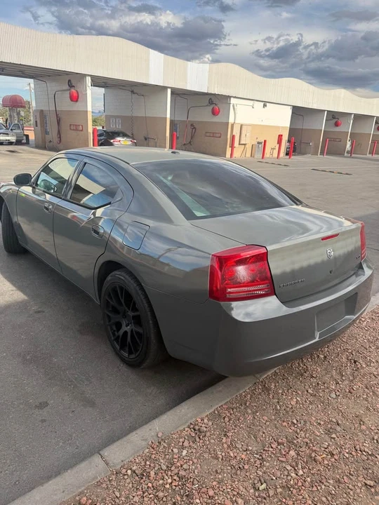 2007 Dodge Charger 6th Gen - Image 4 of 8