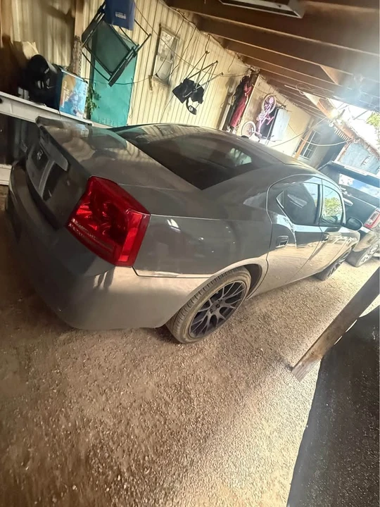 2007 Dodge Charger 6th Gen - Image 3 of 5