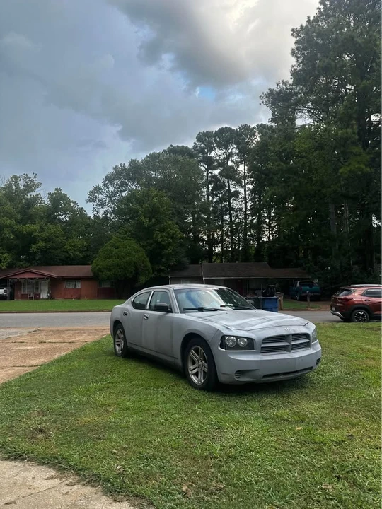 2007 Dodge Charger 6th Gen - Image 2 of 2
