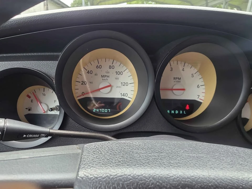 2007 Dodge Charger 6th Gen - Image 6 of 13