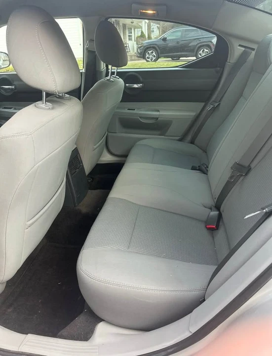 2007 Dodge Charger 6th Gen - Image 4 of 9