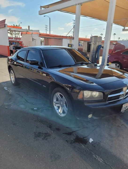 2007 Dodge Charger 6th Gen - Image 3 of 3