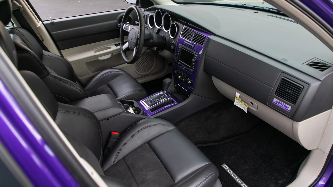 2007 Dodge Charger 6th Gen - Image 5 of 14