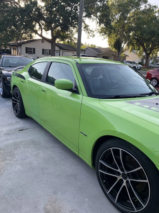 2007 Dodge Charger 6th Gen - Image 9 of 10