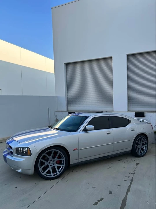 2007 Dodge Charger 6th Gen - Image 9 of 9