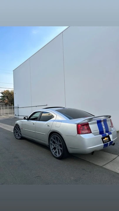 2007 Dodge Charger 6th Gen - Image 4 of 9