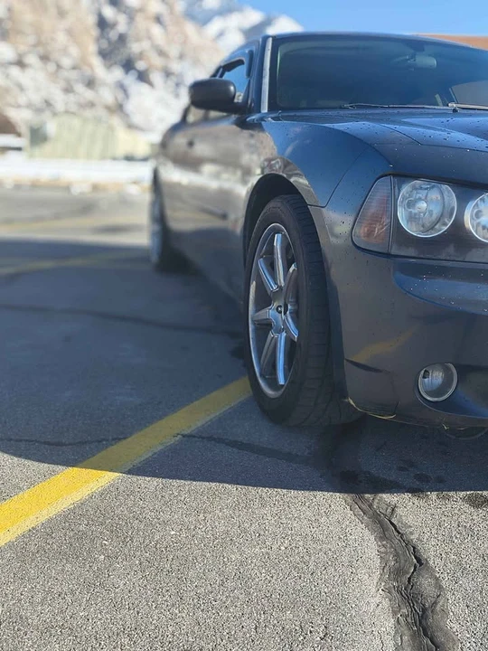 2007 Dodge Charger 6th Gen - Image 4 of 11