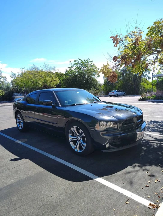 2007 Dodge Charger 6th Gen - Image 2 of 12