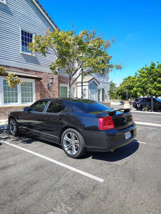2007 Dodge Charger 6th Gen - Image 3 of 12