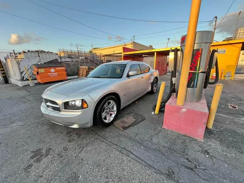 2007 Dodge Charger R/T Max Sedan 4D