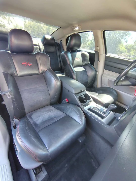 2007 Dodge Charger 6th Gen - Image 6 of 12
