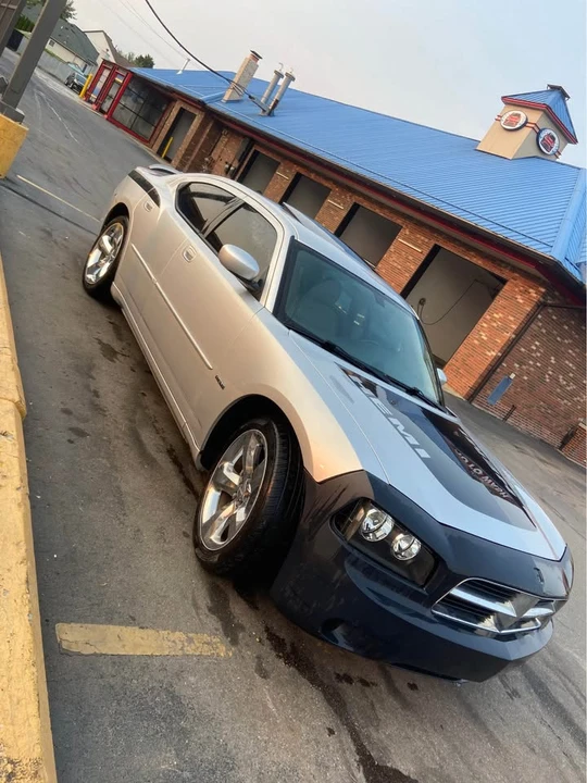 2007 Dodge Charger 6th Gen - Image 2 of 7