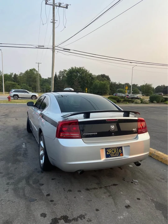 2007 Dodge Charger 6th Gen - Image 3 of 7