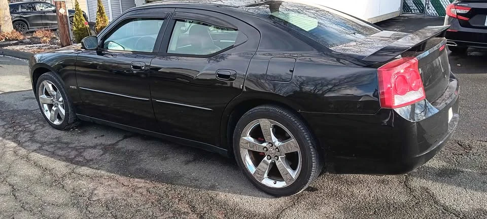 2007 Dodge Charger 6th Gen - Image 2 of 5