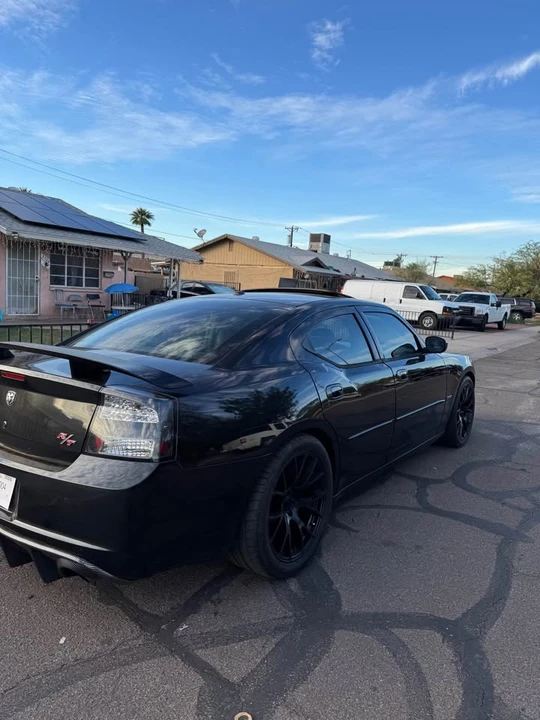 2007 Dodge Charger 6th Gen - Image 3 of 11
