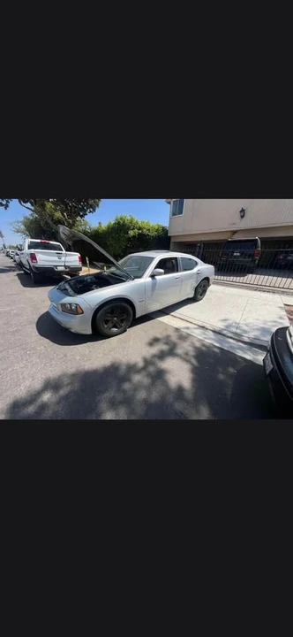 2007 Dodge Charger 6th Gen - Image 2 of 5
