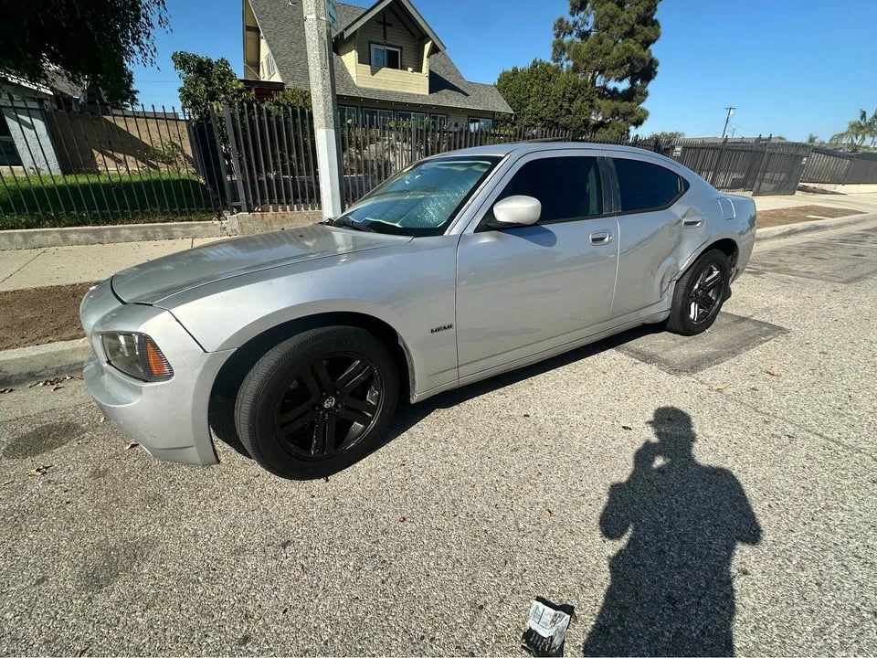 2007 Dodge Charger 6th Gen - Image 2 of 8