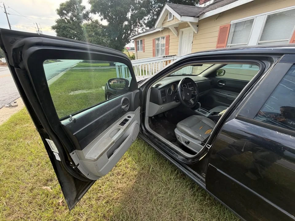 2007 Dodge Charger 6th Gen - Image 5 of 6