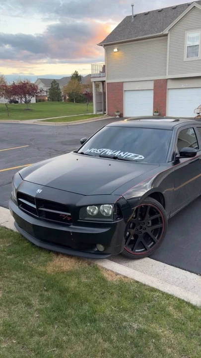 2007 Dodge Charger 6th Gen - Image 4 of 9
