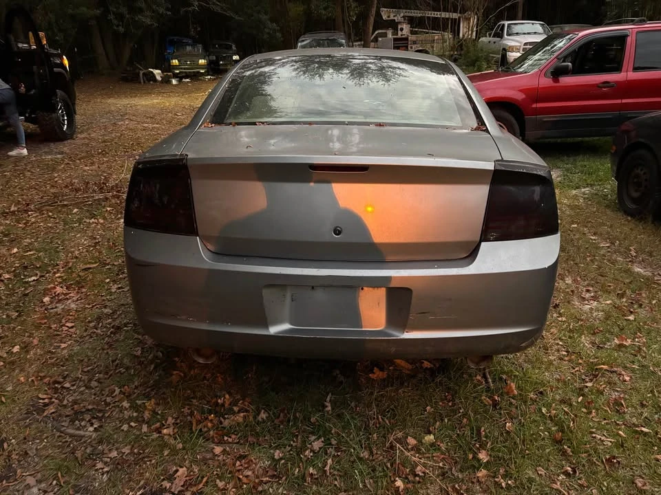 2007 Dodge Charger 6th Gen - Image 5 of 12