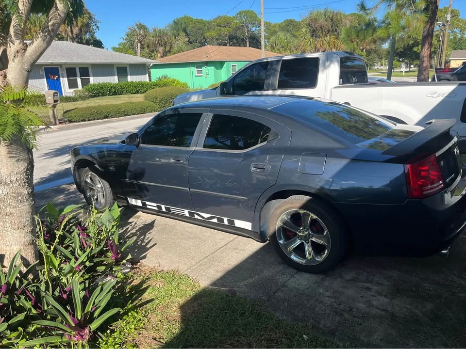 2007 Dodge Charger 6th Gen - Image 8 of 16