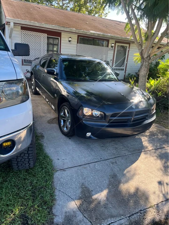 2007 Dodge Charger 6th Gen - Image 13 of 16