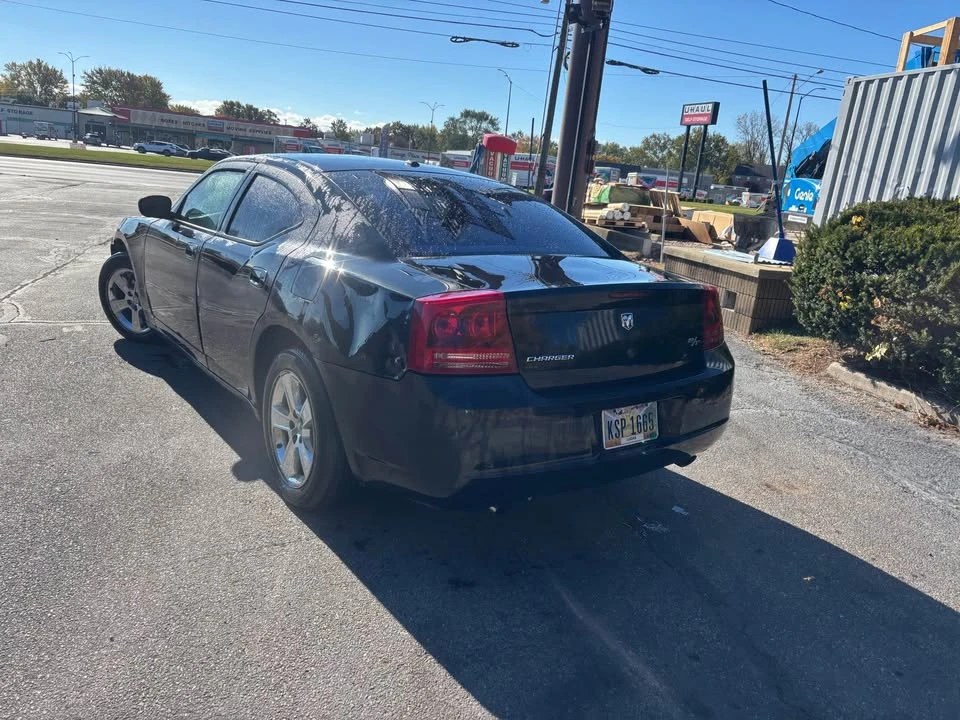 2007 Dodge Charger 6th Gen - Image 4 of 8