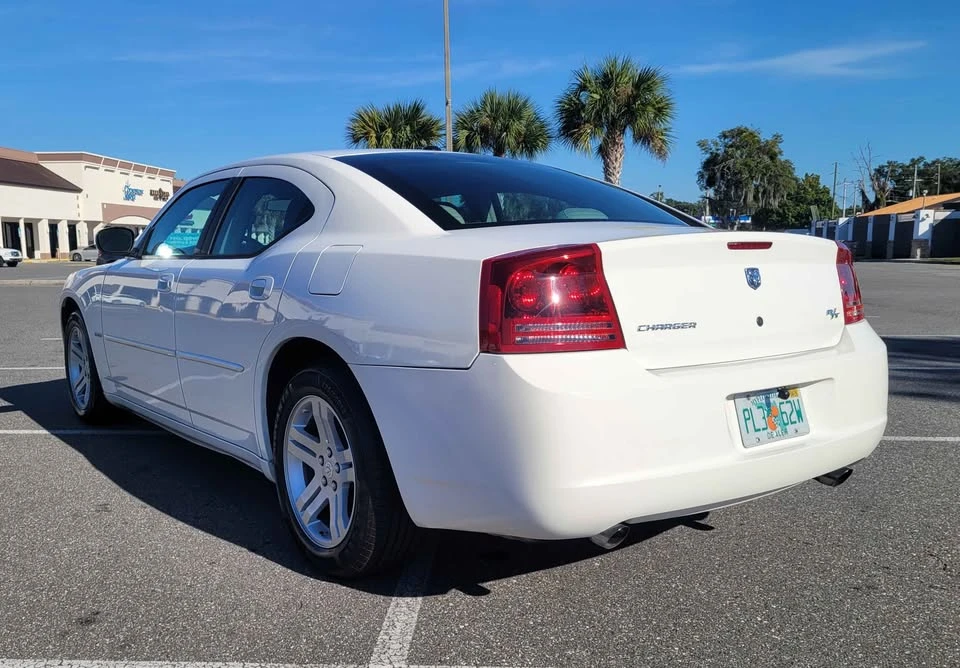 2007 Dodge Charger 6th Gen - Image 6 of 15