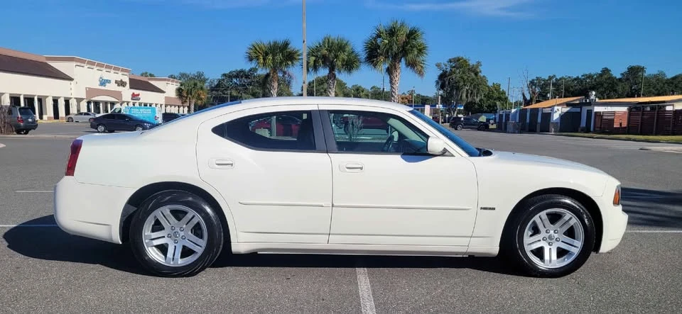 2007 Dodge Charger 6th Gen - Image 4 of 15