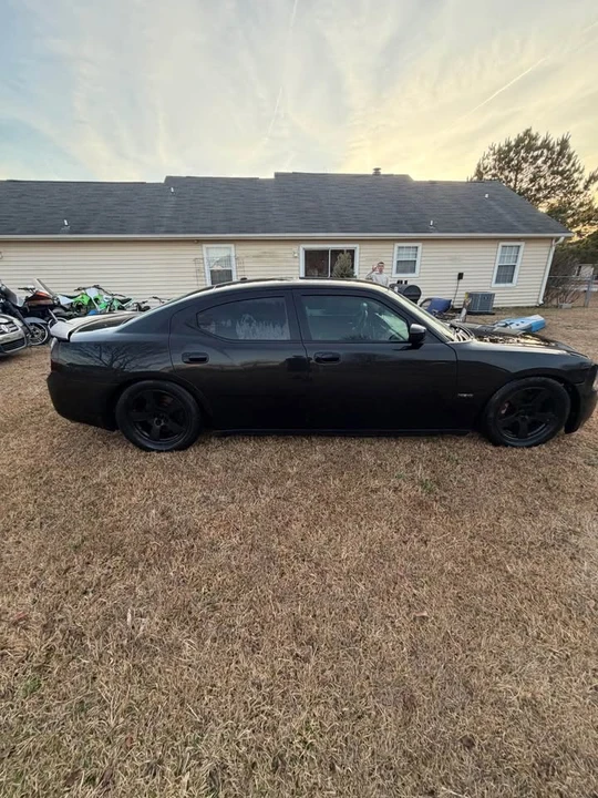 2007 Dodge Charger 6th Gen - Image 4 of 7