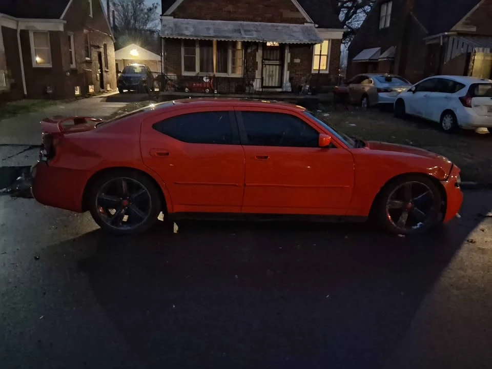 2007 Dodge Charger 6th Gen - Image 5 of 9