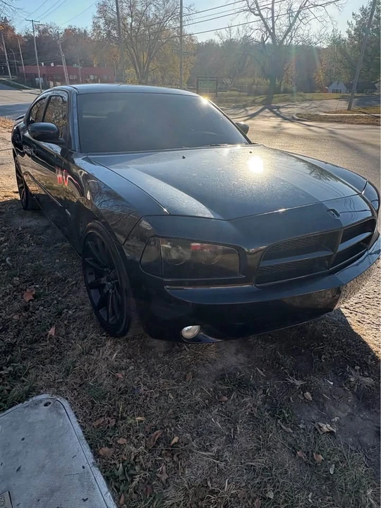 2007 Dodge Charger 6th Gen - Image 2 of 8