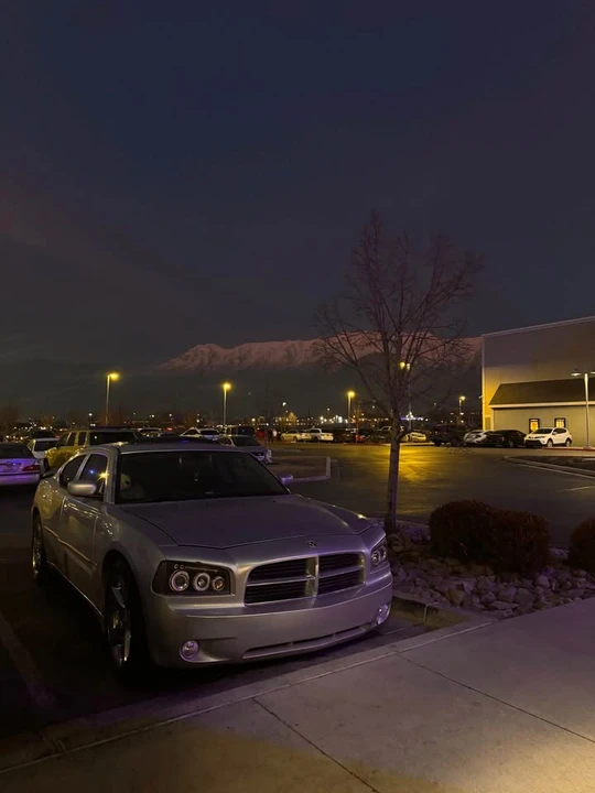 2007 Dodge Charger 6th Gen - Image 2 of 5